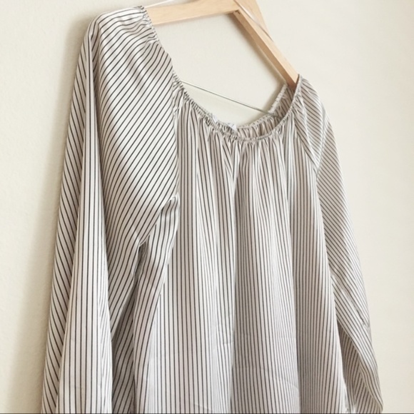 Ivory satin stripe off-shoulder top    - Picture 7 of 8